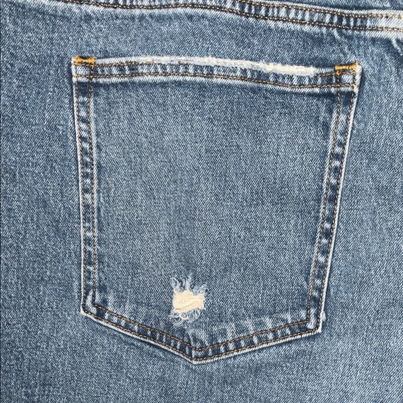 Abercrombie & Fitch High Rise Curve Love Mom Short Denim Shorts Size 36/22 - Picture 7 of 8